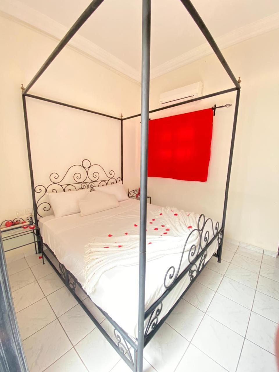 Riad Saif Piscine Palmeraie Marrakesh Ngoại thất bức ảnh